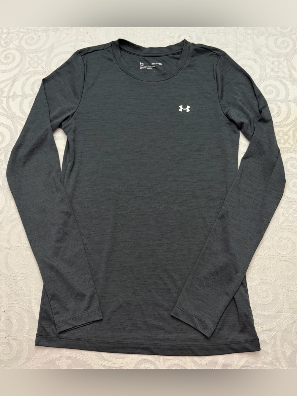 Under Armour Men XS Extra Small Long Sleeve Athletic Top Base Layer Activewear